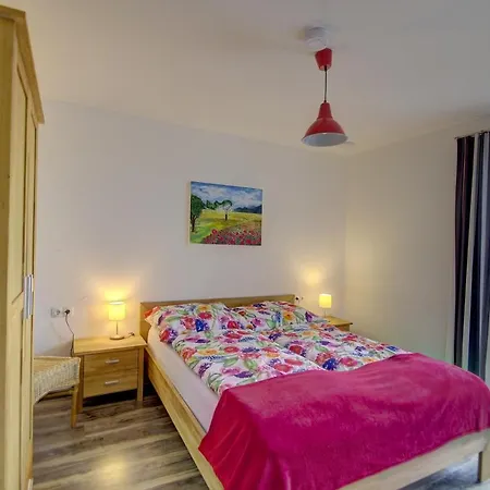 Ferienwohnung Sachsenberg Keine Monteure Apartment