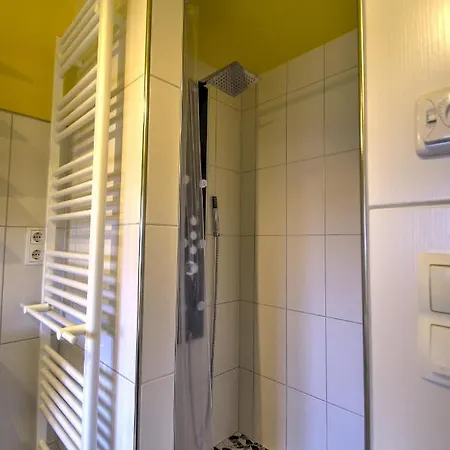 Ferienwohnung Sachsenberg Keine Monteure *